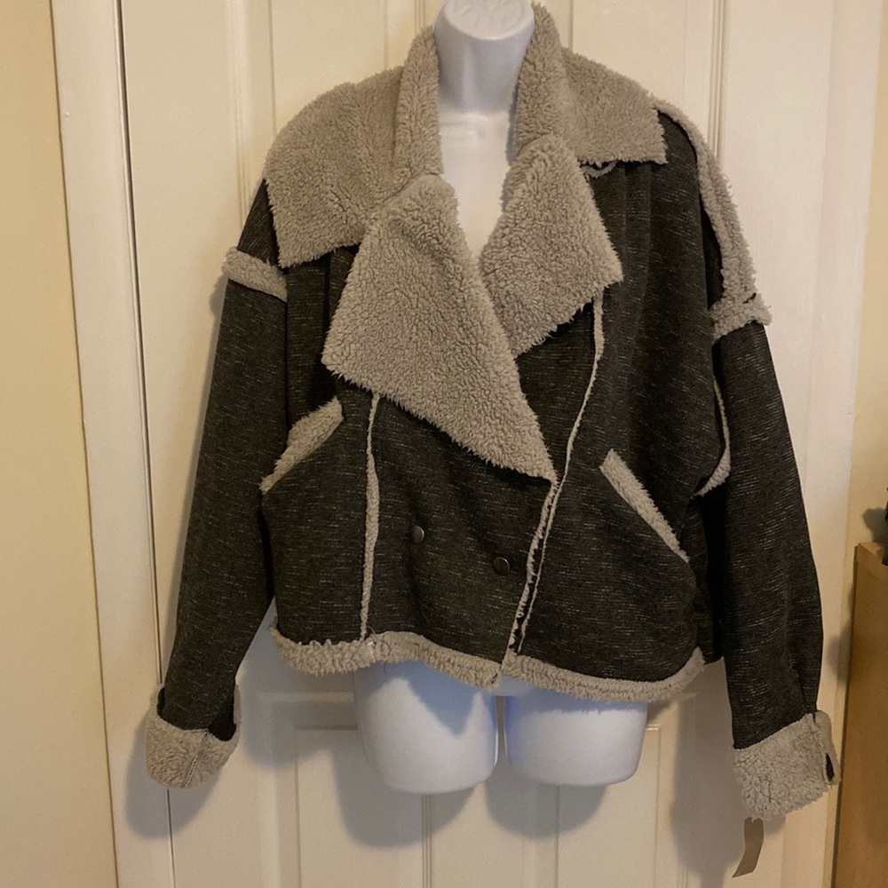 NWT Vintage Havana Teddy Bear Crop Jacket